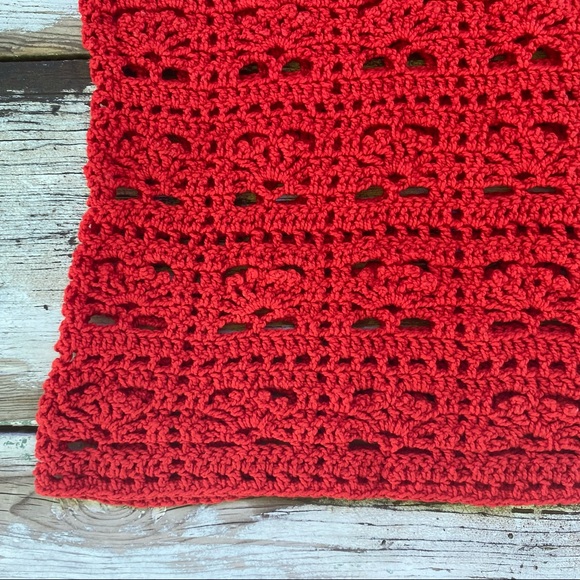 Vintage red crochet top, hollow knit, peek a boo retro shirt, Valentines, XS - Picture 10 of 14